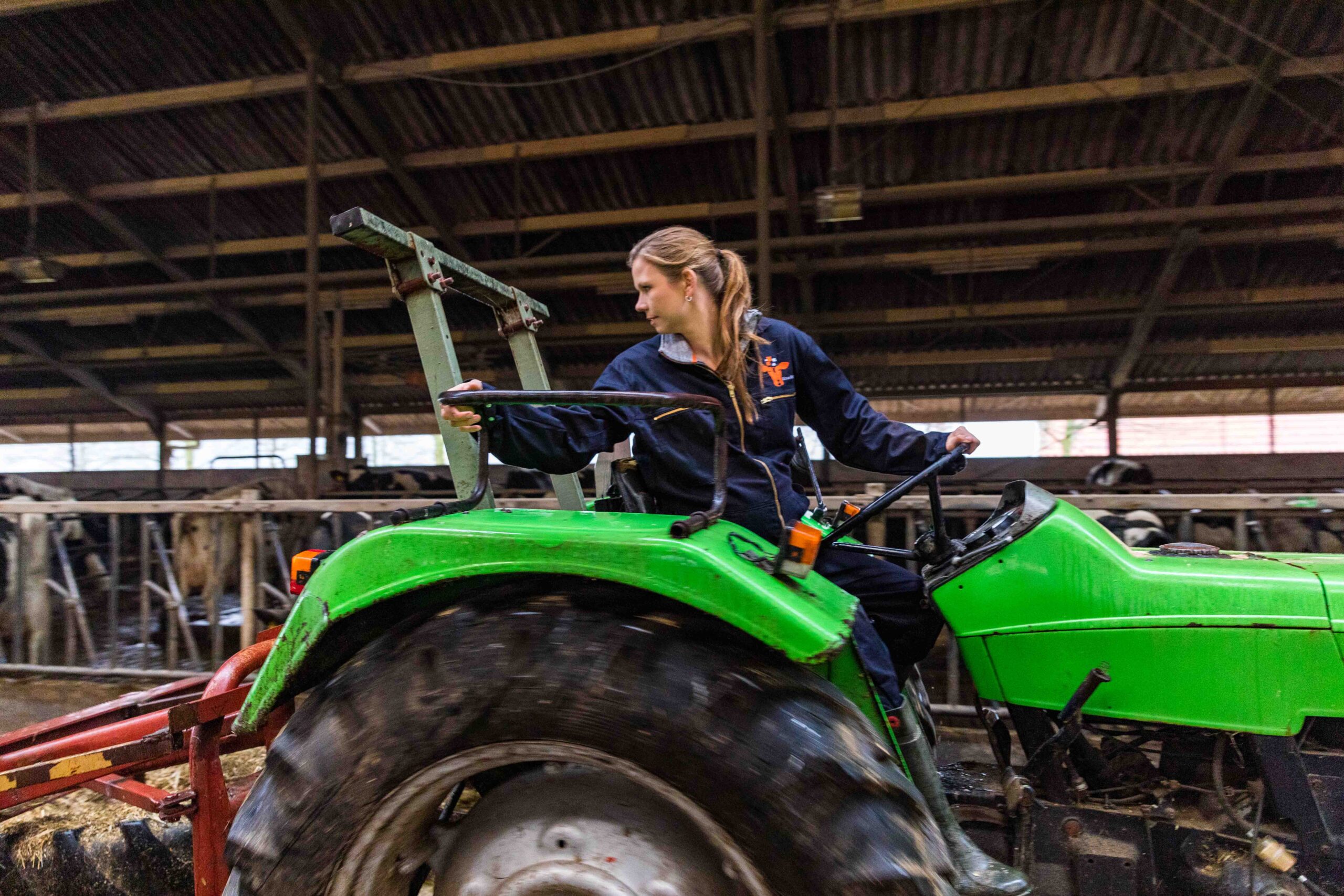 Els Uijterlinde on a tractor | indispensable agricultural women