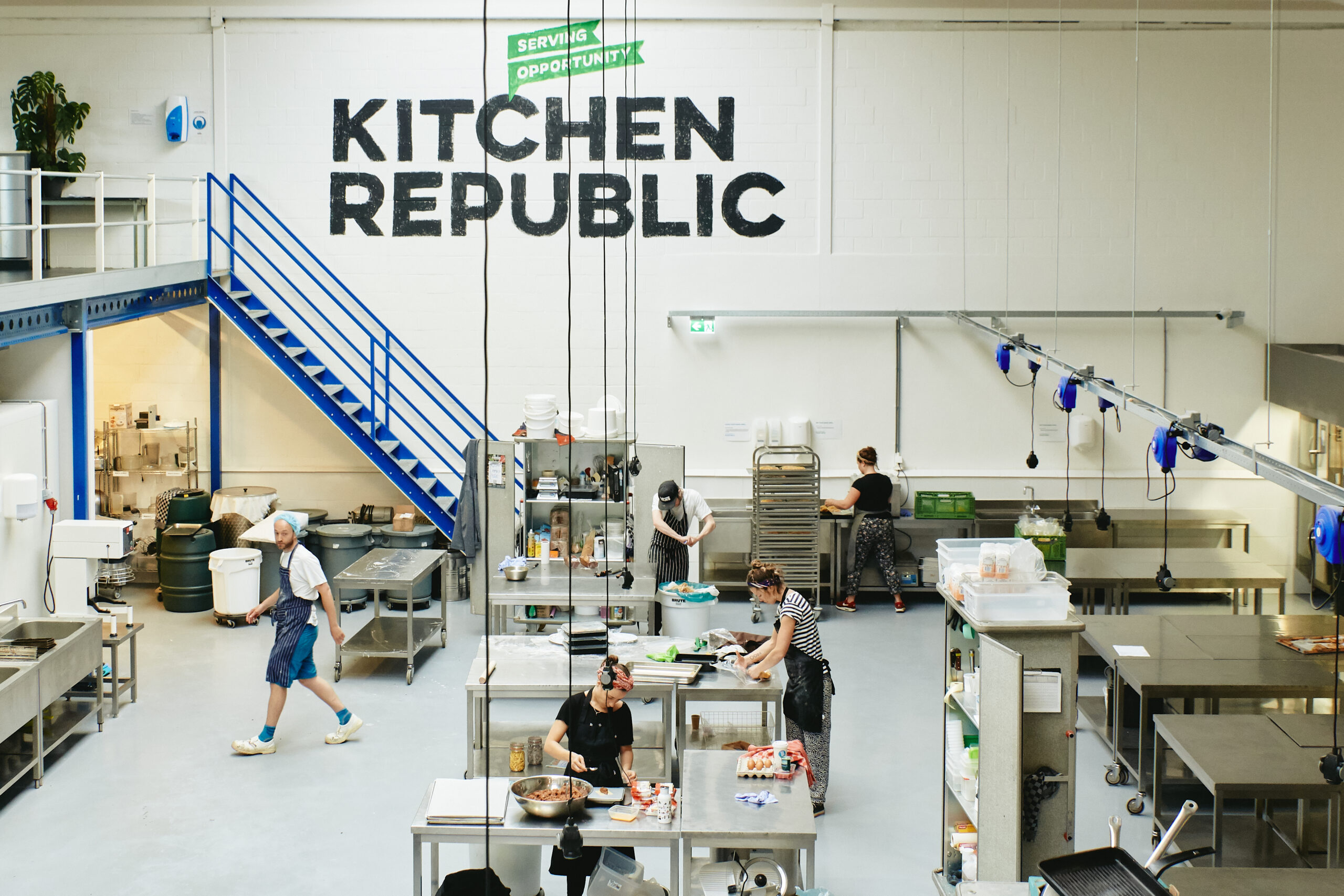 Foto in de keuken van Kitchen Republic voor de Food Business Toolkit